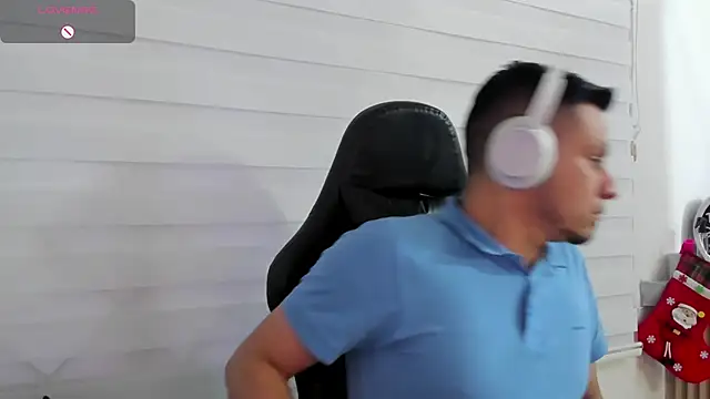 Rick_Adams's cam snapshot