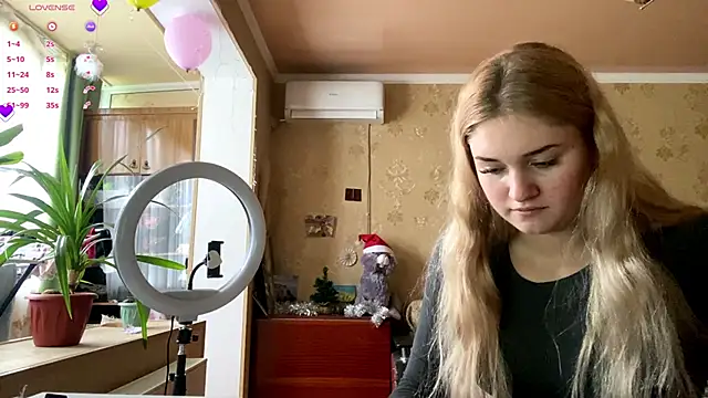 Malley_Saunds's cam snapshot