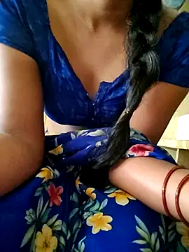 Sexyyy-ladieee5643's cam snapshot