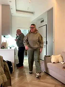 Mrsmoggy's cam snapshot