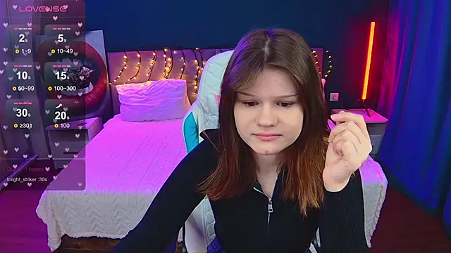 Lunamytrend's cam snapshot