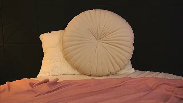 AlexissTexass's cam snapshot