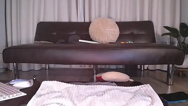 Liz_Hu's cam snapshot