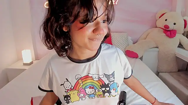 Sophie_Smitt's cam snapshot