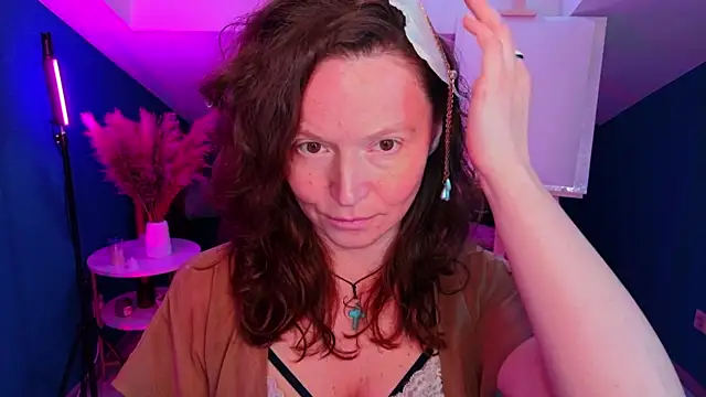 AuroraBorealis__'s cam snapshot