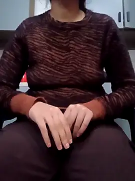 Aachal_7's cam snapshot