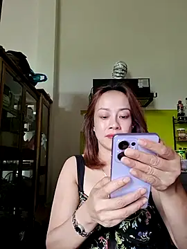 Baby-bigboobs20's web cam