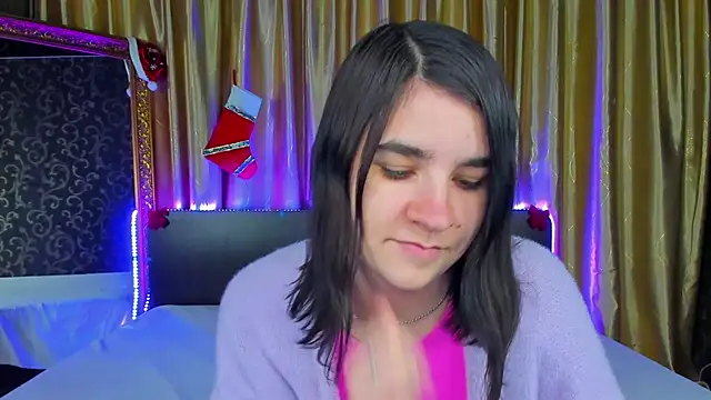 _Polly_Love_'s cam snapshot