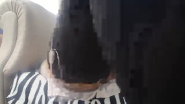 Web_Lady's cam snapshot