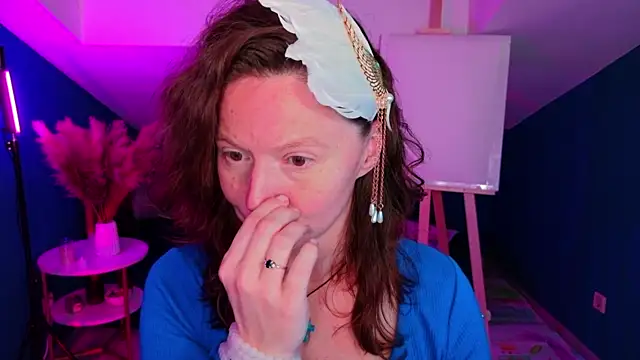 AuroraBorealis__'s cam snapshot