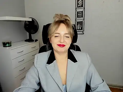 Karenblond's cam snapshot