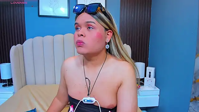 iam_gema's cam snapshot