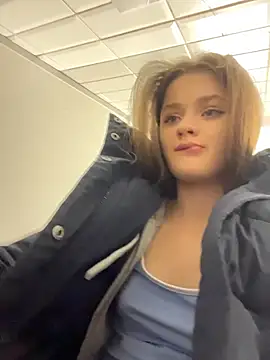 KittyQueeny's cam snapshot