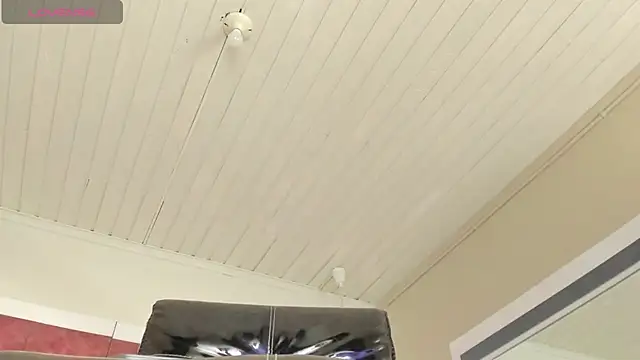 Shara_Goddes05's cam snapshot