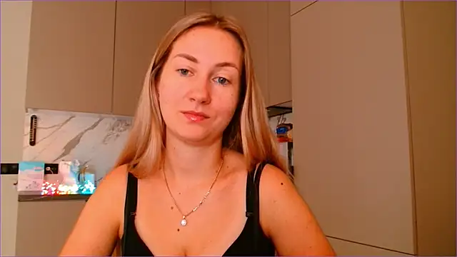 BluueSilk's cam snapshot