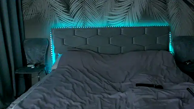 uliastar's cam snapshot