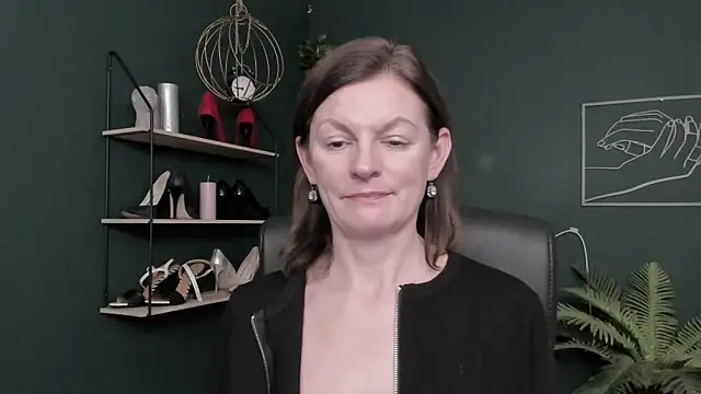 VivianWILD's cam snapshot