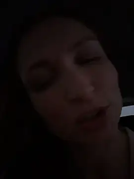 ZaraHill live sex cam