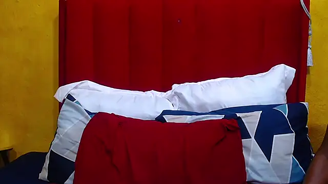 Candycrush2555's cam snapshot