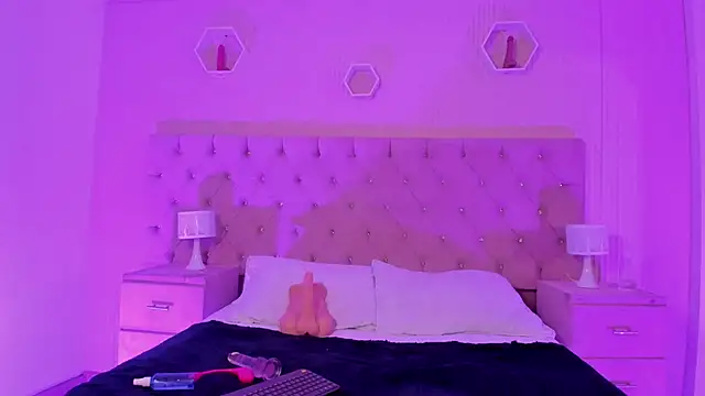 ZoeWestt's cam snapshot