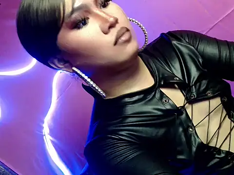 Seduction_axela69's cam snapshot