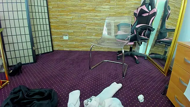 AishaRouhi live sex cam