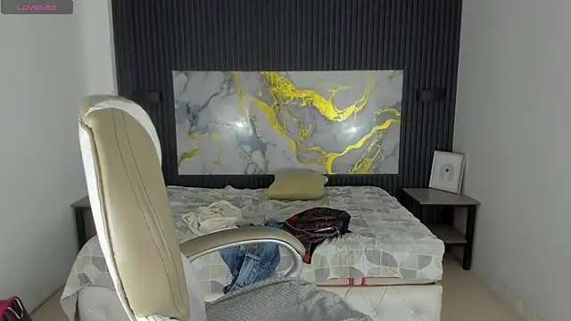 SantiagoRusso18 live sex cam