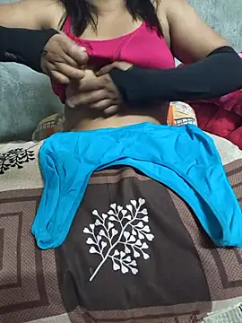 Rosydarling213's cam snapshot