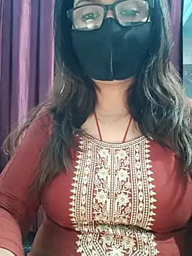 Aishwaryaa_69's cam snapshot