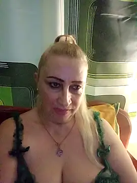 Esenia505's cam snapshot