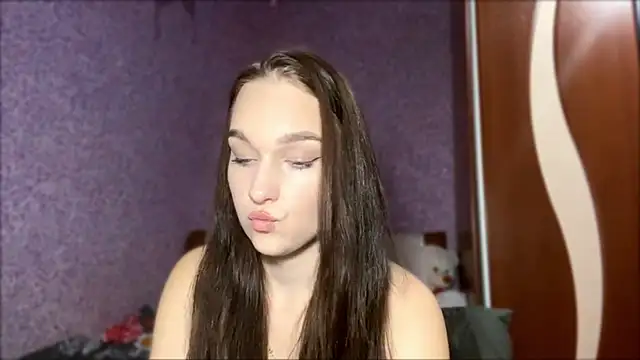 YahairaDuracher live sex cam