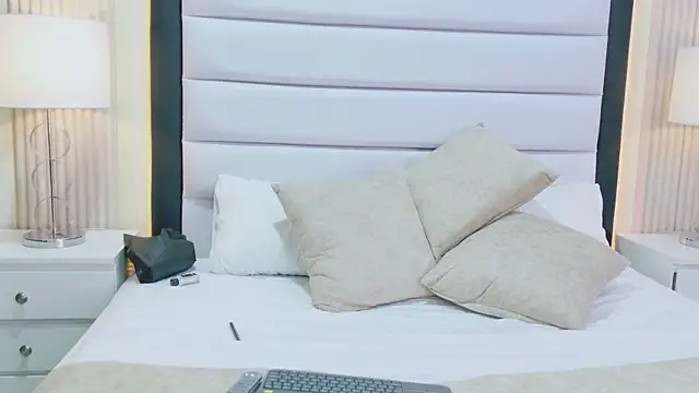 HeatherHazell's cam snapshot