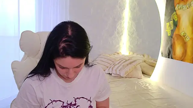 moniqque's cam snapshot