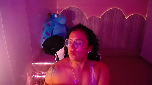 tamara_brown_t live sex cam