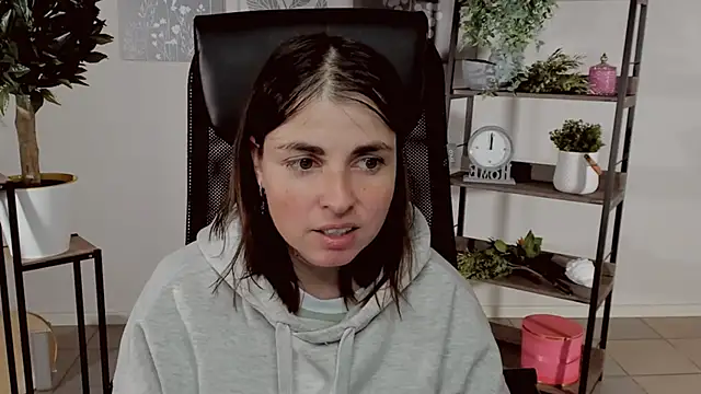 MartaEdams's cam snapshot