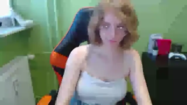 juicyPenny's cam snapshot