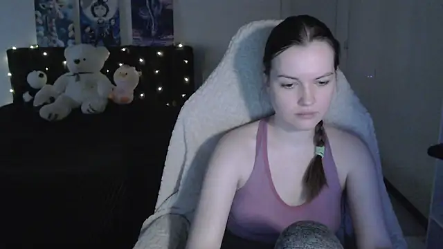 Little_flowers's cam snapshot