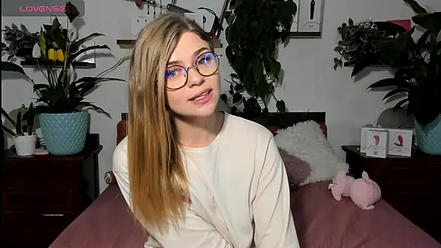 HaleyReedme's cam snapshot