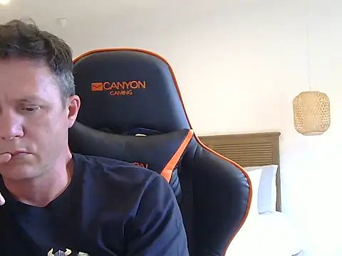 TroyDieselXXX's cam snapshot