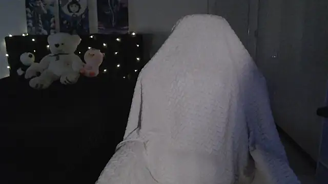 Little_flowers's cam snapshot