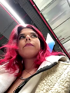 RiriRoseey's cam snapshot