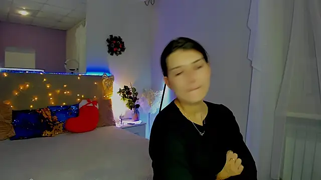 Laura_Leee's cam snapshot