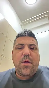 Alexander18edd's cam snapshot