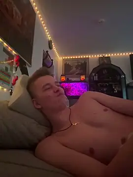 Toyjungee's cam snapshot