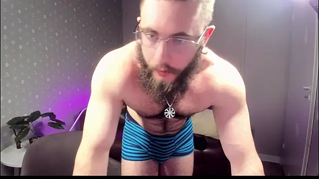 Ant_Power's cam snapshot