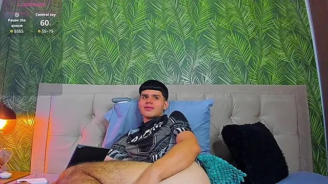 Nathaniel_Park live sex cam