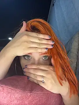 Alysson_LS's cam snapshot