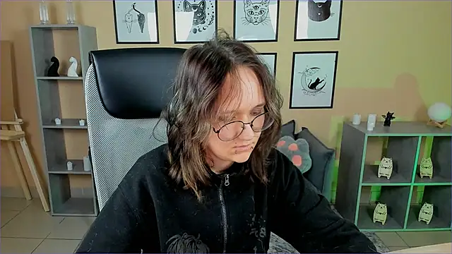 Sylvia_Reed's cam snapshot