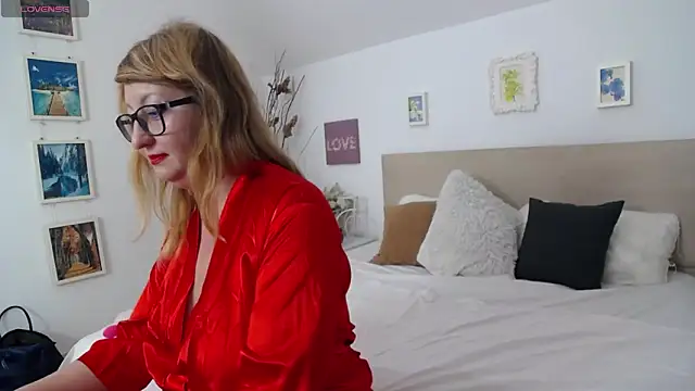 OlgaPavlova's cam snapshot