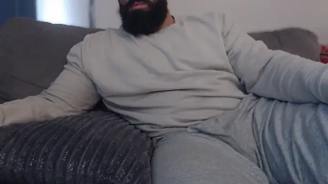 hugemachohandsome live sex cam